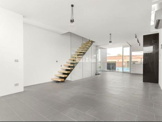 4A Crown Street, Flemington VIC 3031 - Photo 1