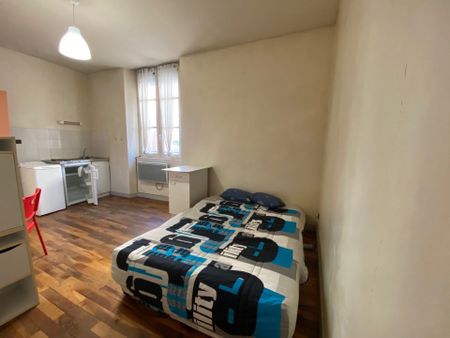 Studio Meublé 19.17m² A LOUER Grenoble - Photo 3