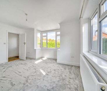 4 bedroom bungalow to rent - Photo 3