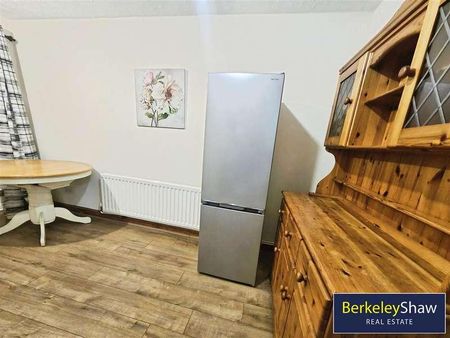 Malham Close, Southport, PR8 - Photo 2