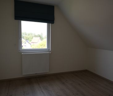 Duplexappartement met 3 slaapkamers en 2 parkeerplaatsen - Foto 4