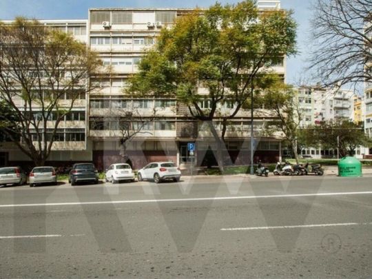 Apartamento T4 em Lisboa - Photo 1