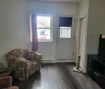 1870 Rue St-Olivier - Photo 1