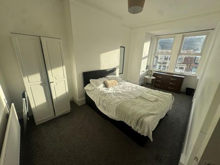 5 bedroom house to rent - Photo 3