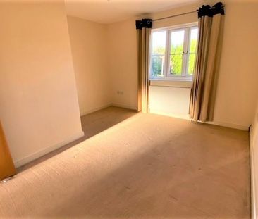 6 St Andrews Close - Photo 2