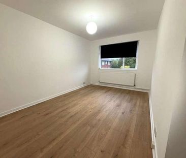 Chessington Court, Marsh Road, HA5 - Photo 3
