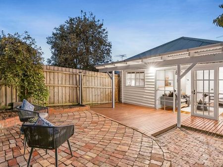 50 Collett Street, Kensington VIC 3031 - Photo 3