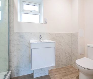 2 bed Ground Floor Flat for rent - Photo 5