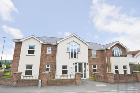 2 bedroom flat to rent - Photo 5