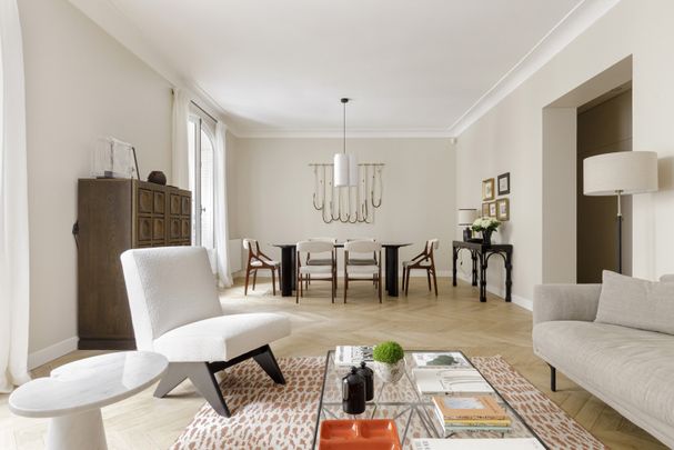 Tout savoir sur cet appartement dans le quartier Saint Placide, à Paris 6ème - Photo 1