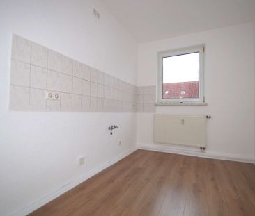 ++ Frisch Sanierte 2-Raumwohnung mit schöner Einbauküche++ - Photo 4