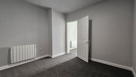 1 bedroom terraced house to rent - Photo 2