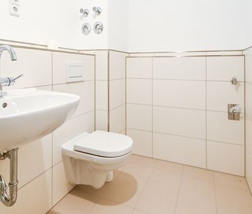 Helle 2-Zimmer-Wohnung mit Westbalkon und Einbauküche in ruhiger La... - Photo 5