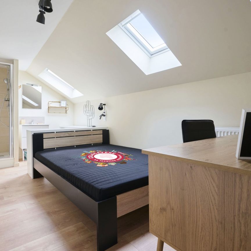 VESLE M Roommate 5 Bedrooms at Reims - Photo 1