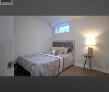 2-945 VANCE CRESCENT - Photo 1