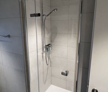 Loft aux combles sous gare à Lausanne - Photo 3