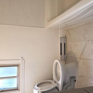 Renovated Condo-Style 4½ – Côte-des-Neiges - Photo 2