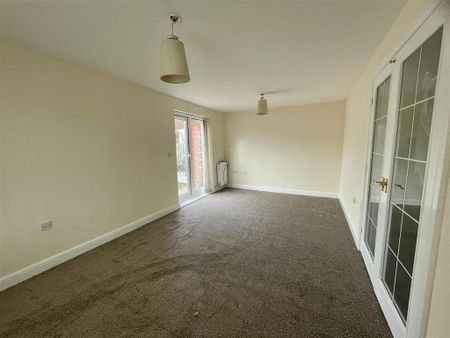 3 bedroom detached house to rent - Photo 3