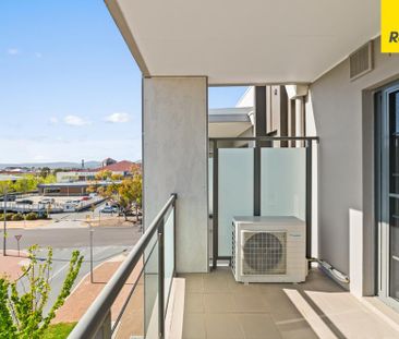 MODERN LIVING IN THE HEART OF TUGGERANONG - Photo 6