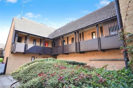1 bedroom flat to rent - Photo 2
