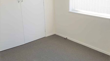 2 Bedrooms Glenfield - Photo 4