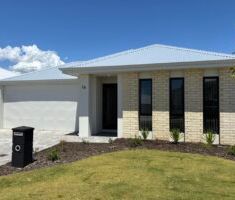 Attractive 4x2 home in whisper quiet location! - Photo 1