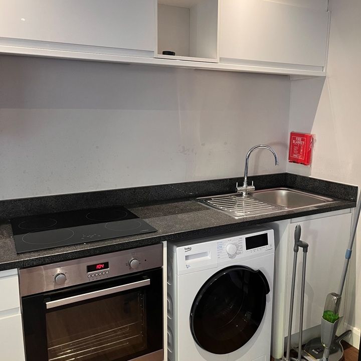 1 Bed Flat, Bath St, NG1 - Photo 2