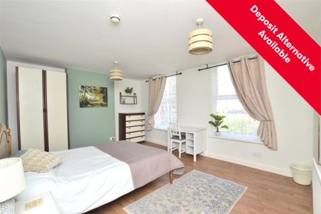 4 bedroom end of terrace house to rent - Photo 5