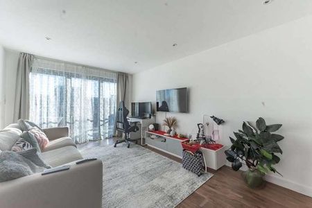 Talbot Skyline, Rayners Lane, HA2 - Photo 2