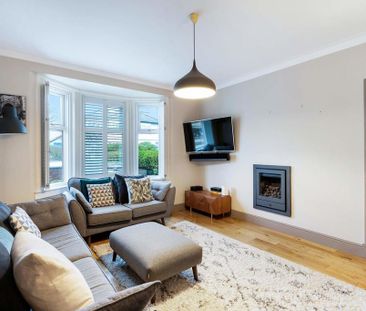 4 bedroom semi-detached house to rent - Photo 2