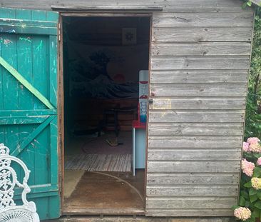 2 Bed Terraced House, Tamworth Lane, CR4 - Photo 1