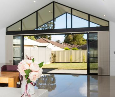 MODERN HOME THAT WILL IMPRESS! - Photo 4