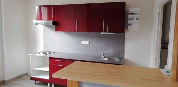 Location Appartement 2 pièces 38m² CHATEAUDUN 28200 - Photo 2