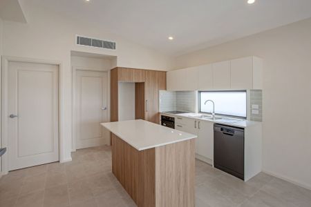 Brand New Coastal Living – Stylish & Light-Filled Home - Photo 3