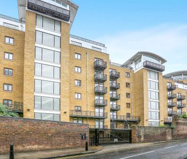 Price £2,200 pcm - Available 09/06/2025 - Furnished - Photo 4
