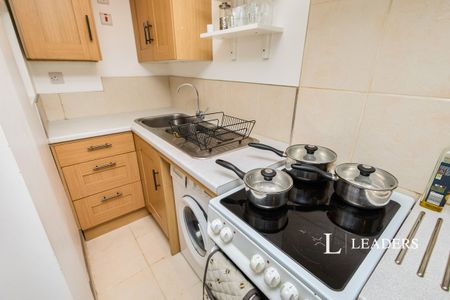 1 bedroom apartment to rent Watcombe Circus, Nottingham, NG5 - Photo 3