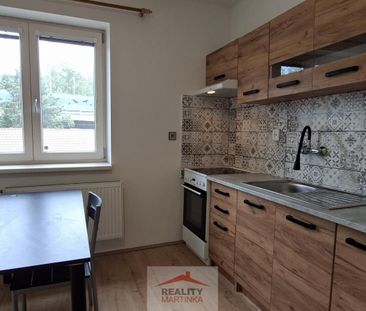 Pronájem bytu 2+1 75 m² - Fotografie 1