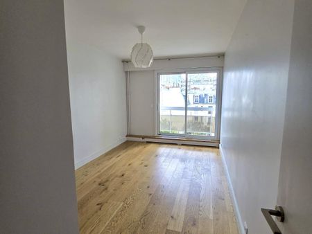 Location Appartement 3 pièces 81m² PARIS 15ème - Photo 5