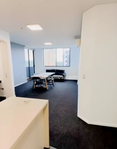 2 Crystal Street, Sydney - Photo 2