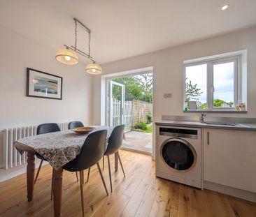 2 bedroom townhouse to rent - Photo 3