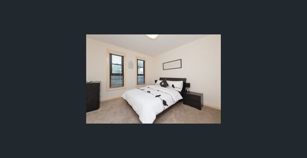 Stunning Family Home - Photo 1