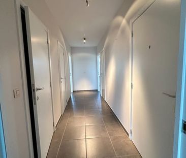 Appartement te huur - Foto 2