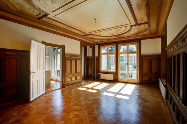 wunderschöne Altbauwohnung mit ganz besonderem Charme - Foto 1