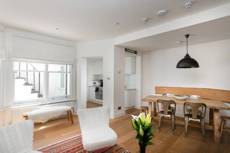 Flat 1, 62 Comeragh Road, London - Photo 3