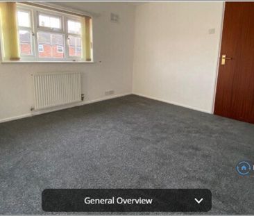 3 bedroom end of terrace house to rent - Photo 2