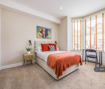 1 bedroom in a house share to rent - Photo 6