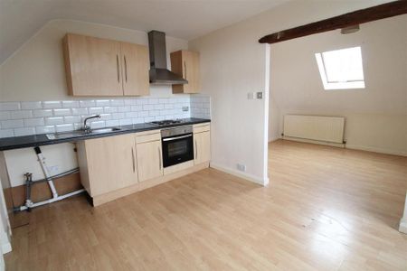 2 bedroom flat to rent - Photo 3
