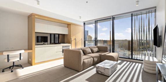 Stylish Furnished Living in the Heart of South Yarra - Photo 2