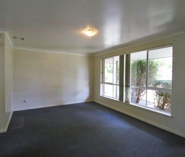 2 Bedroom Unit Close to Town - Photo 3