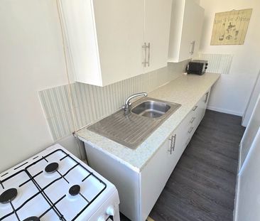 1 Bed Flat, Newstead Road, L8 - Photo 5